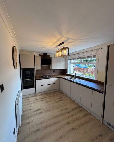 b9d4d2f5-d5df-41f2-a40d-da503054fd97